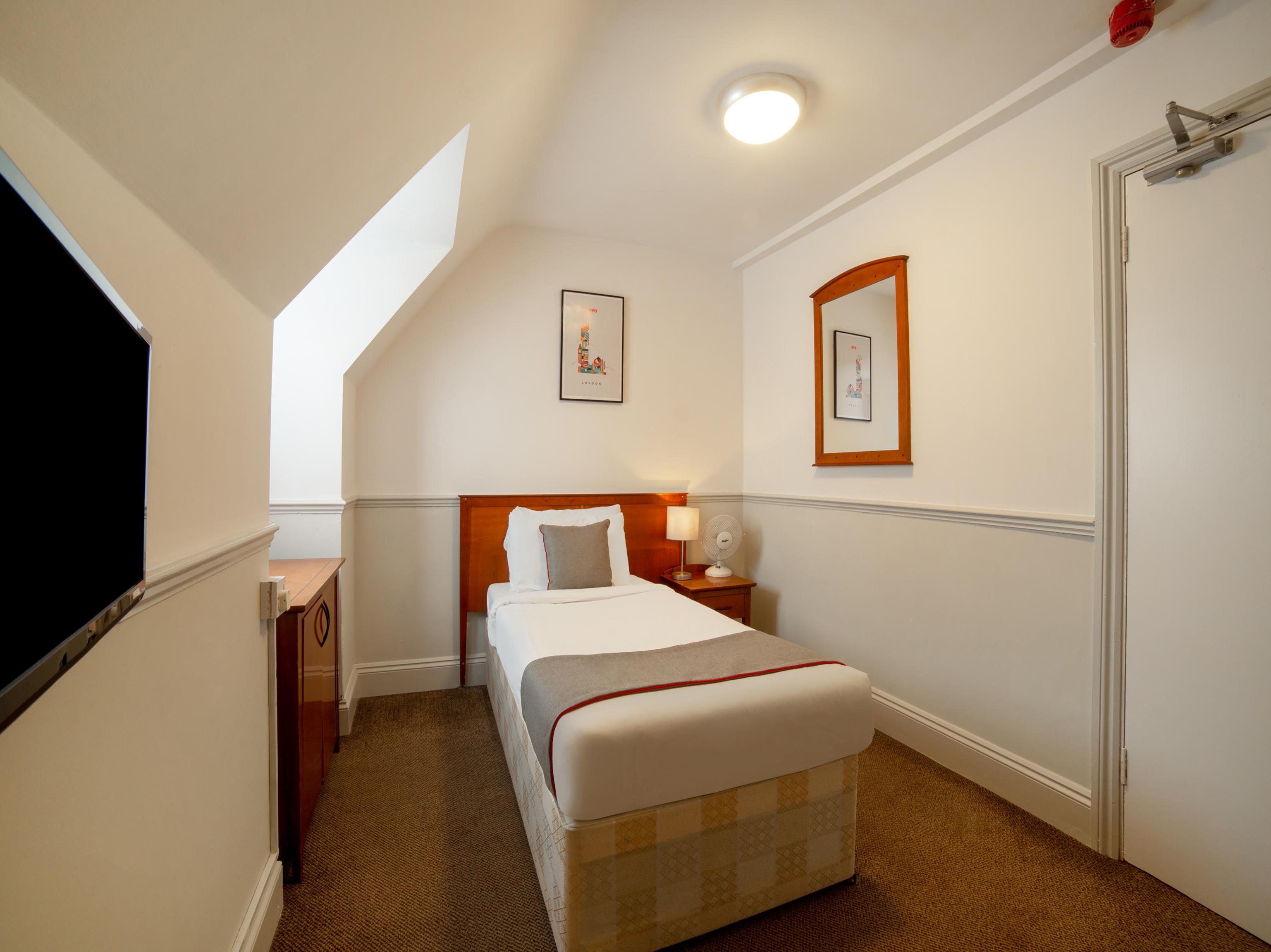 Oyo London Luton Hotel Luton  Exterior photo
