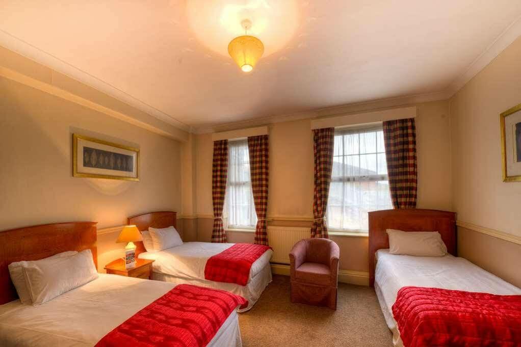 Oyo London Luton Hotel Luton  Exterior photo